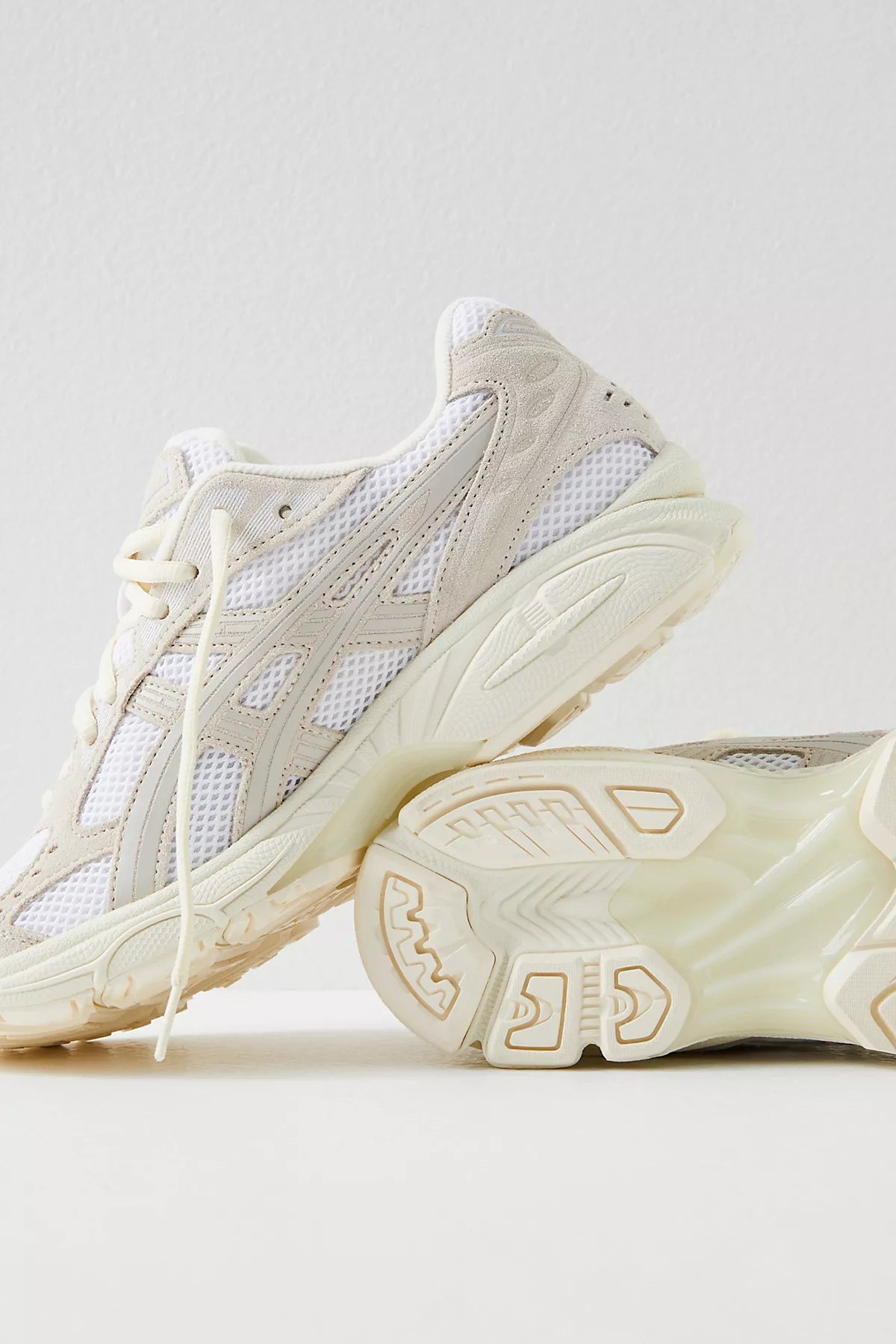 ASICS GEL-KAYANO 14 Sneakers