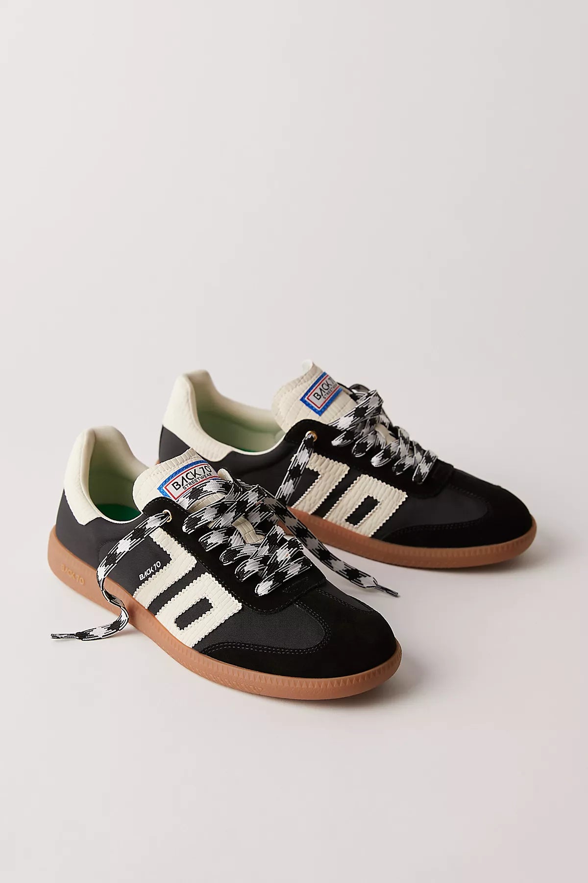 Back 70 Ghost Sneakers