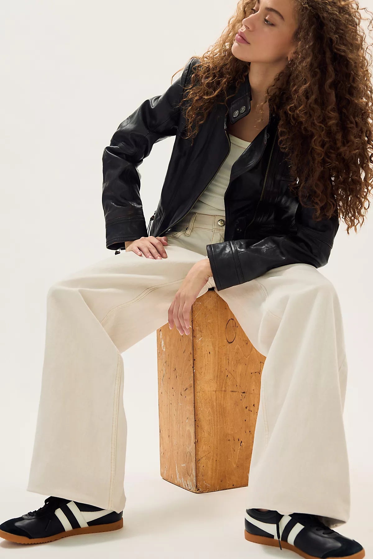 Dala Sling Jeans
