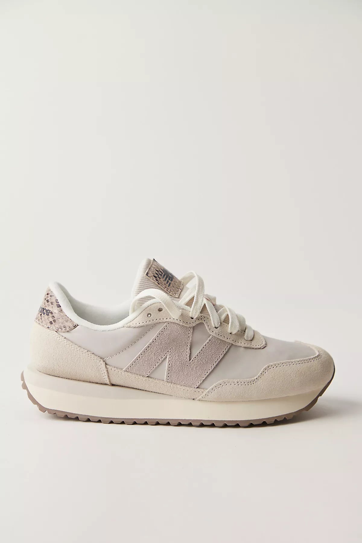New Balance 237 Sneakers