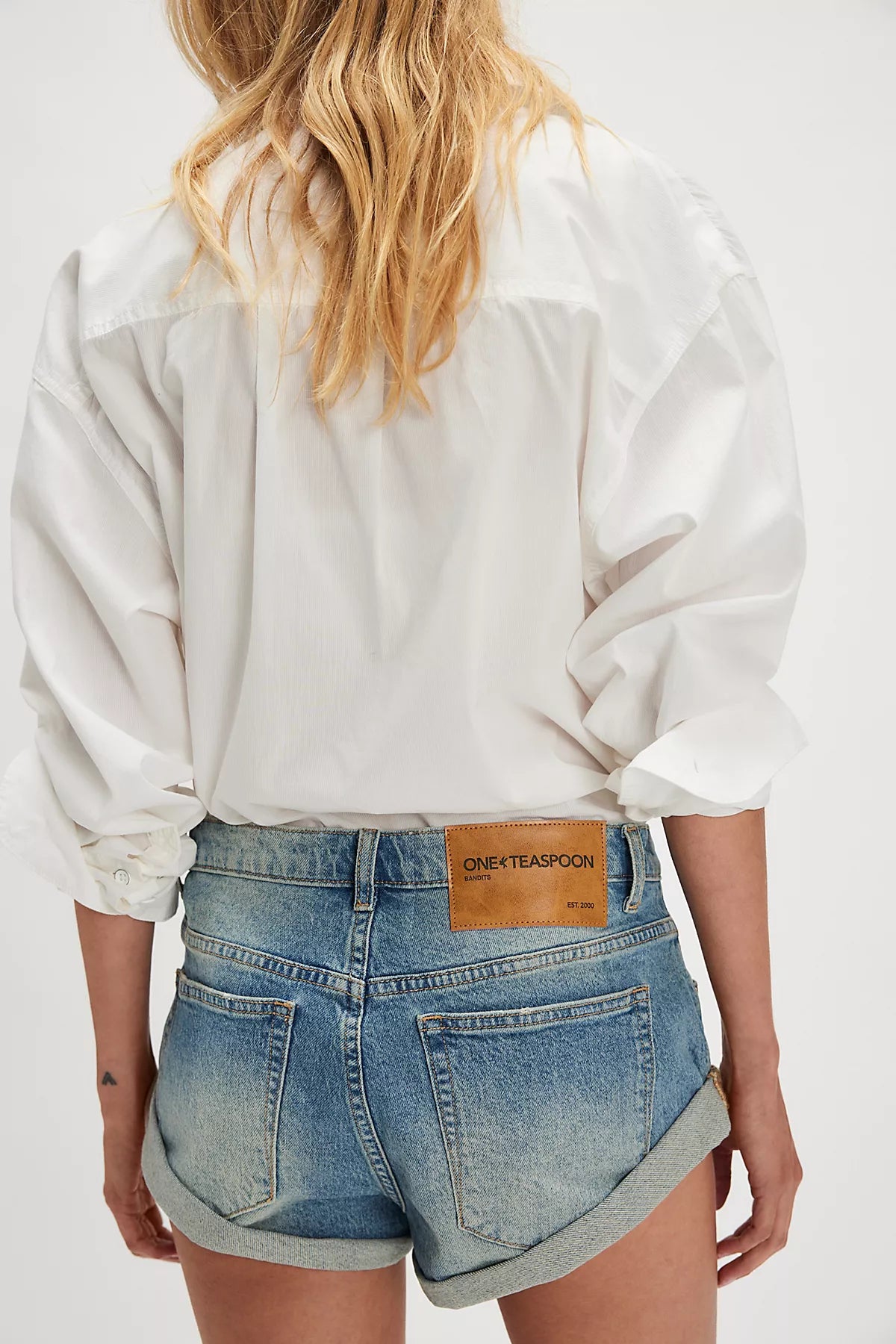 OneTeaspoon Bandits Low-Waist Denim Shorts