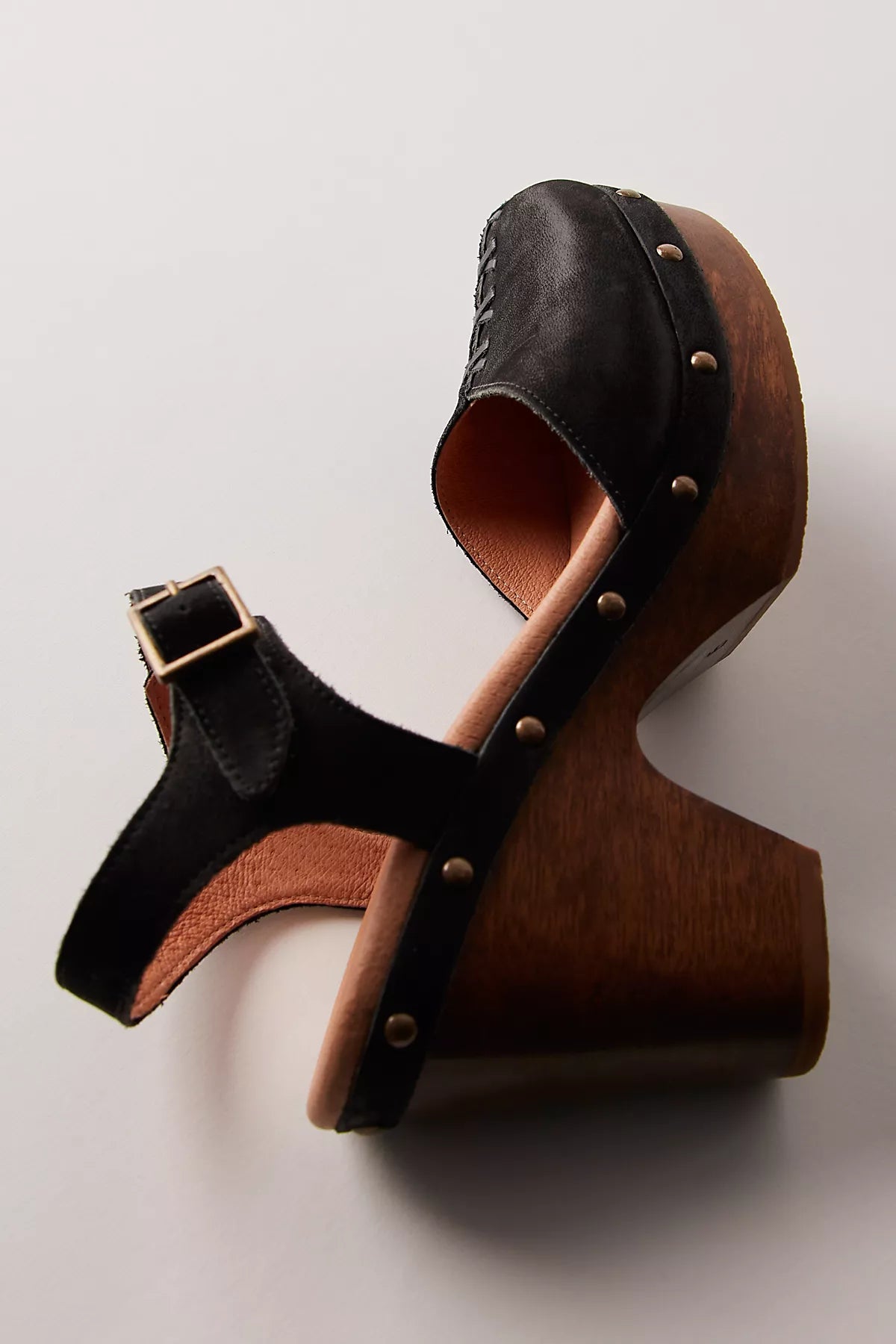 Doub's Clogs
