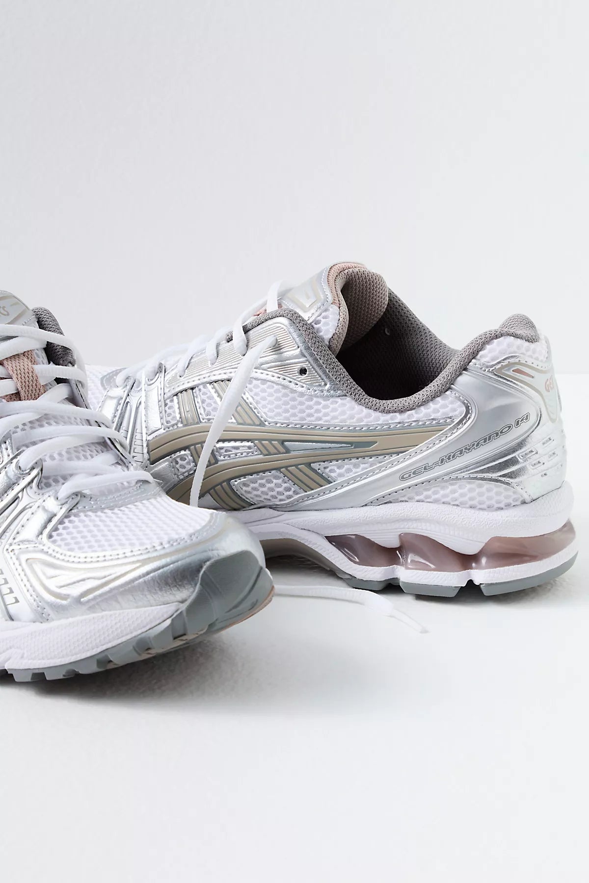 ASICS GEL-KAYANO 14 Sneakers
