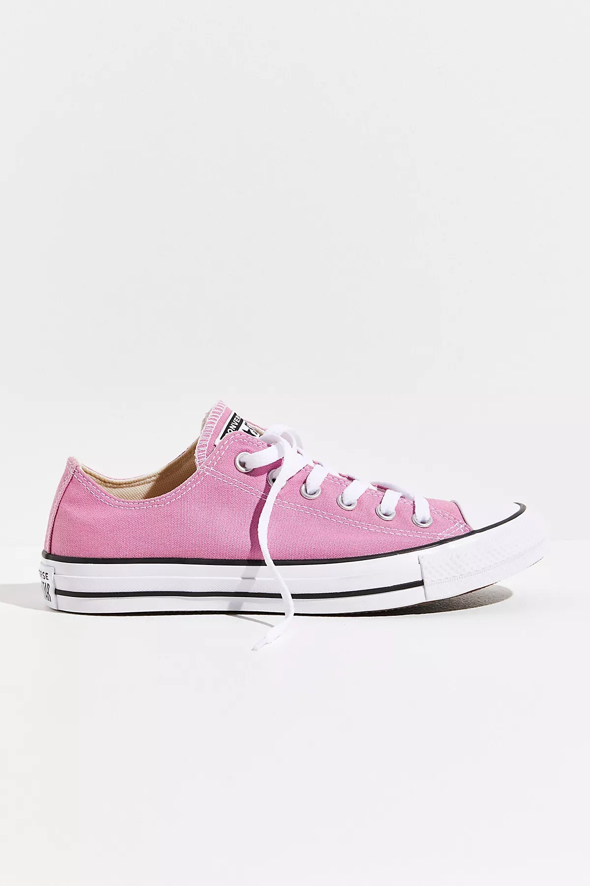 Chuck Taylor All Star Low-Top Converse Sneakers
