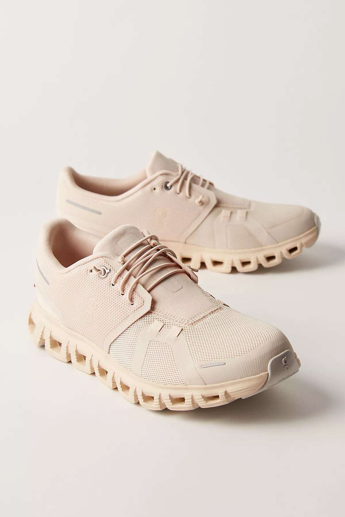 On Cloud 6 Sneakers