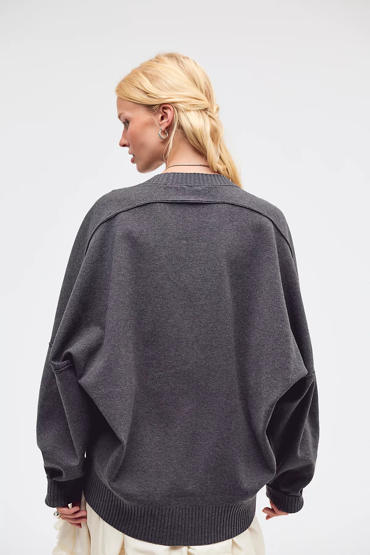 Alma Pullover