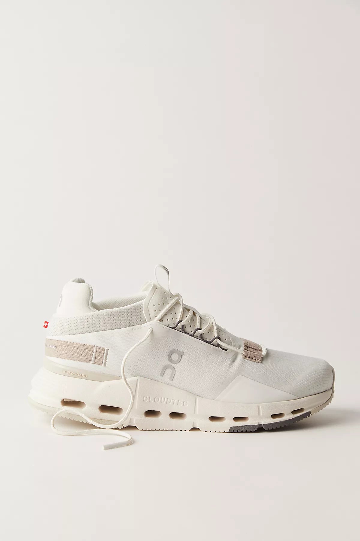 On Cloudnova 2 Sneakers