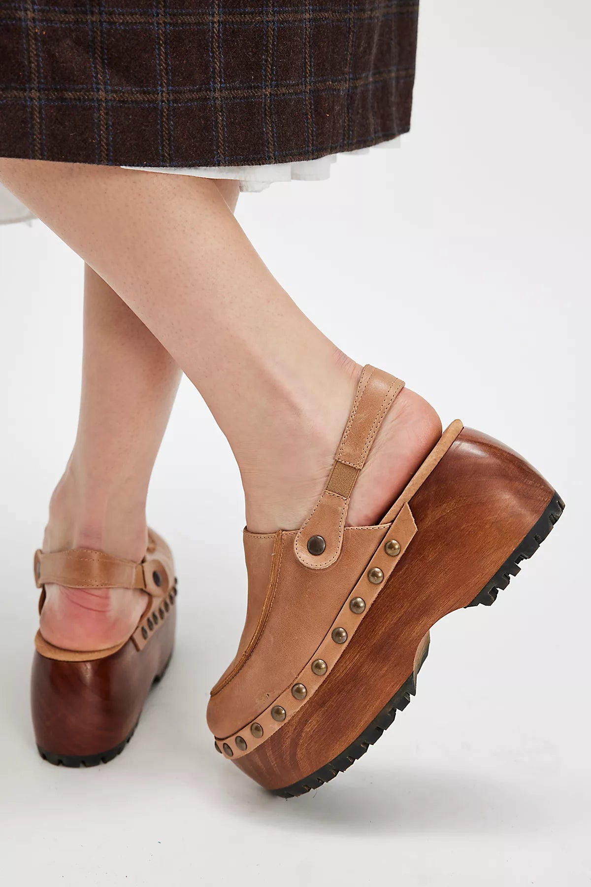 Everette Platform Clogs