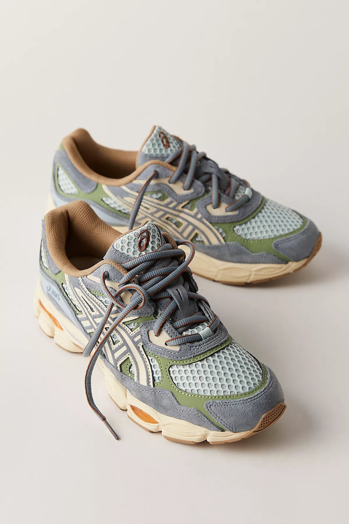 ASICS GEL-NYC Sneakers