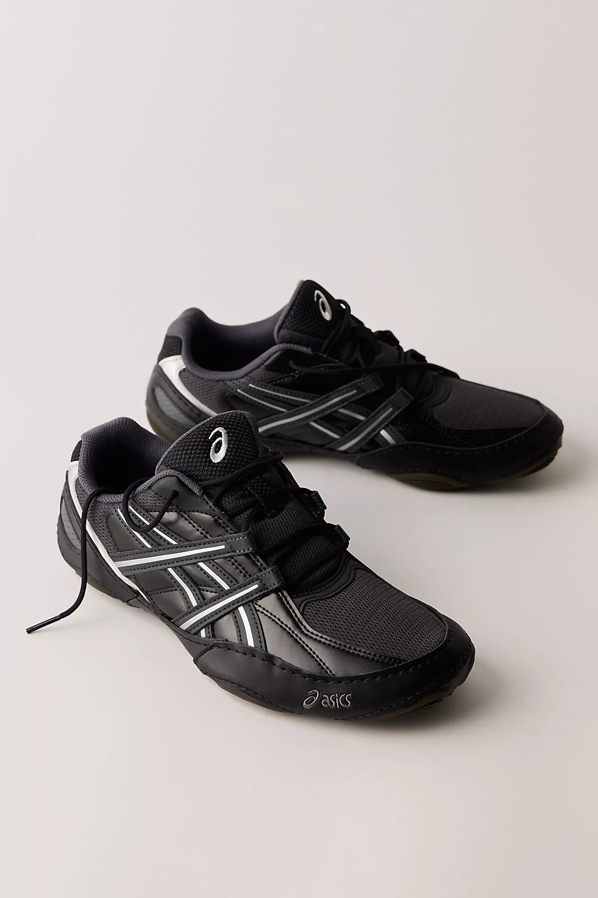 ASICS HYPERSYNC Sneakers