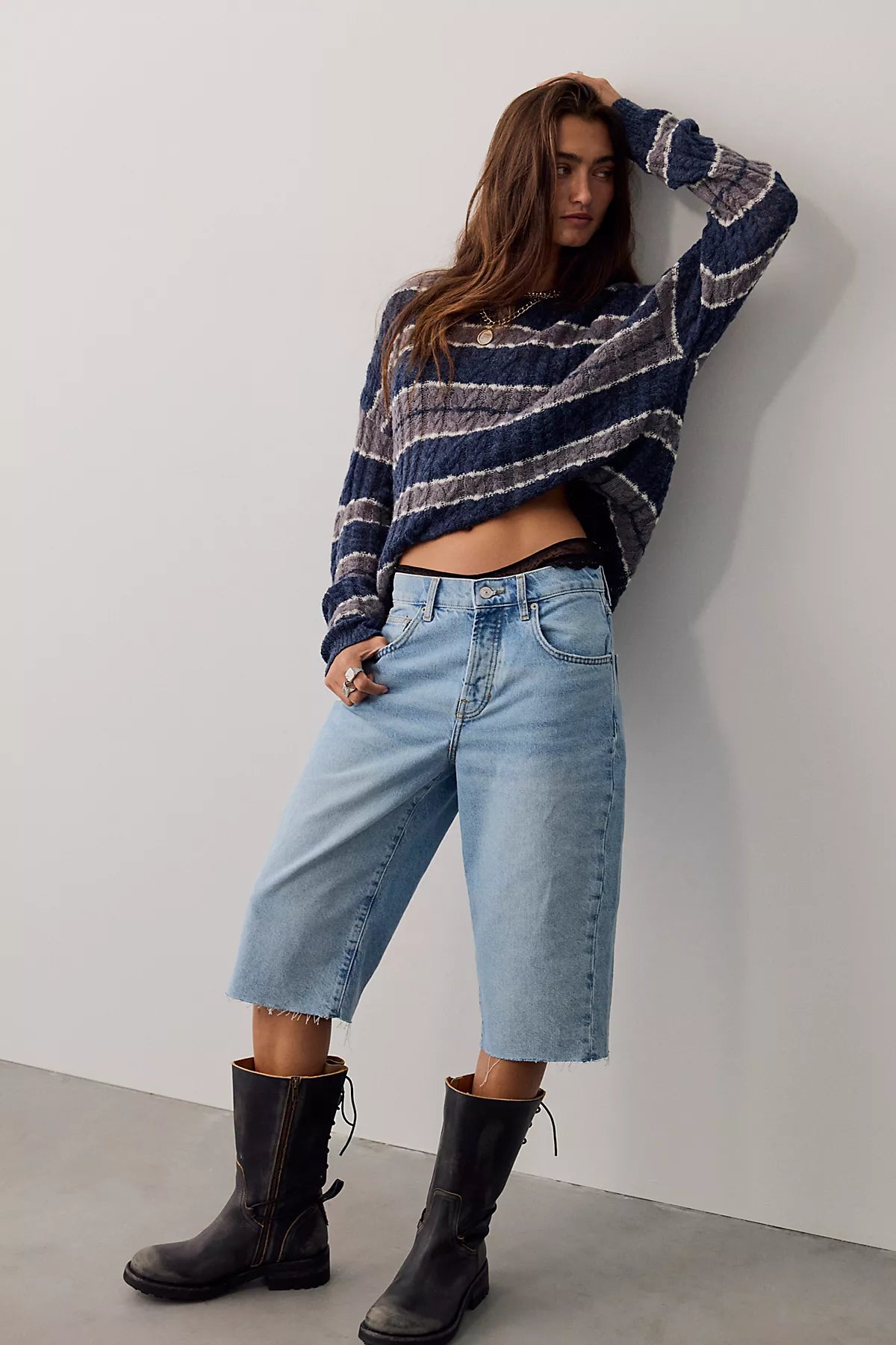 We The Free Low-Rise Relaxed Capri Jeans