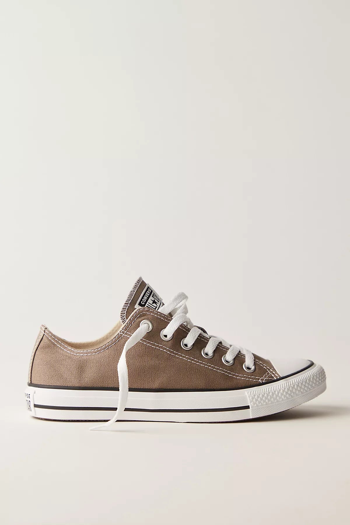 Chuck Taylor All Star Low-Top Converse Sneakers