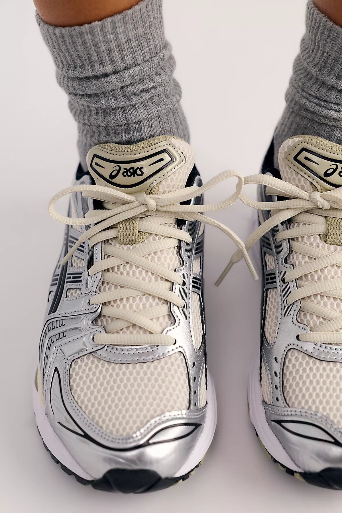 ASICS GEL-KAYANO 14 Sneakers