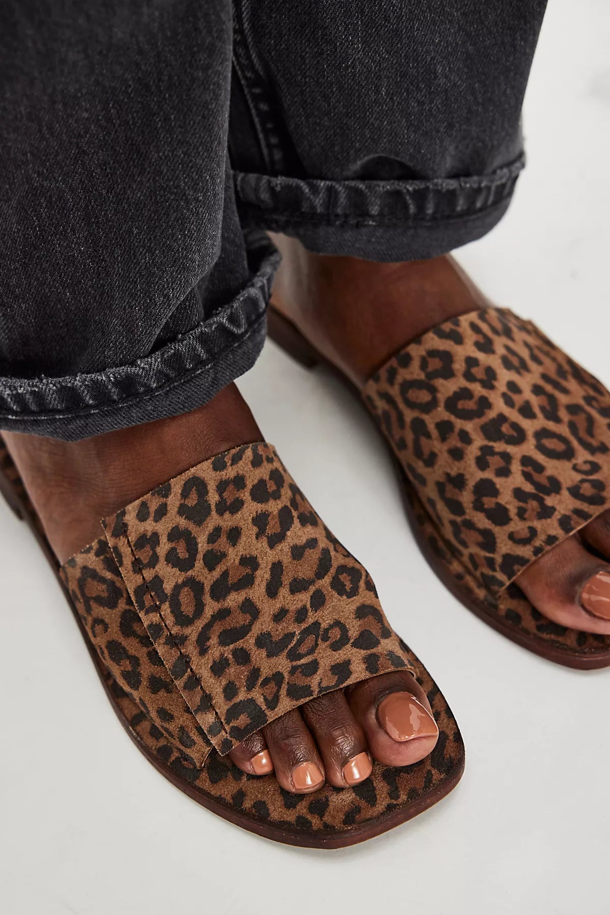 Verona Slide Sandals