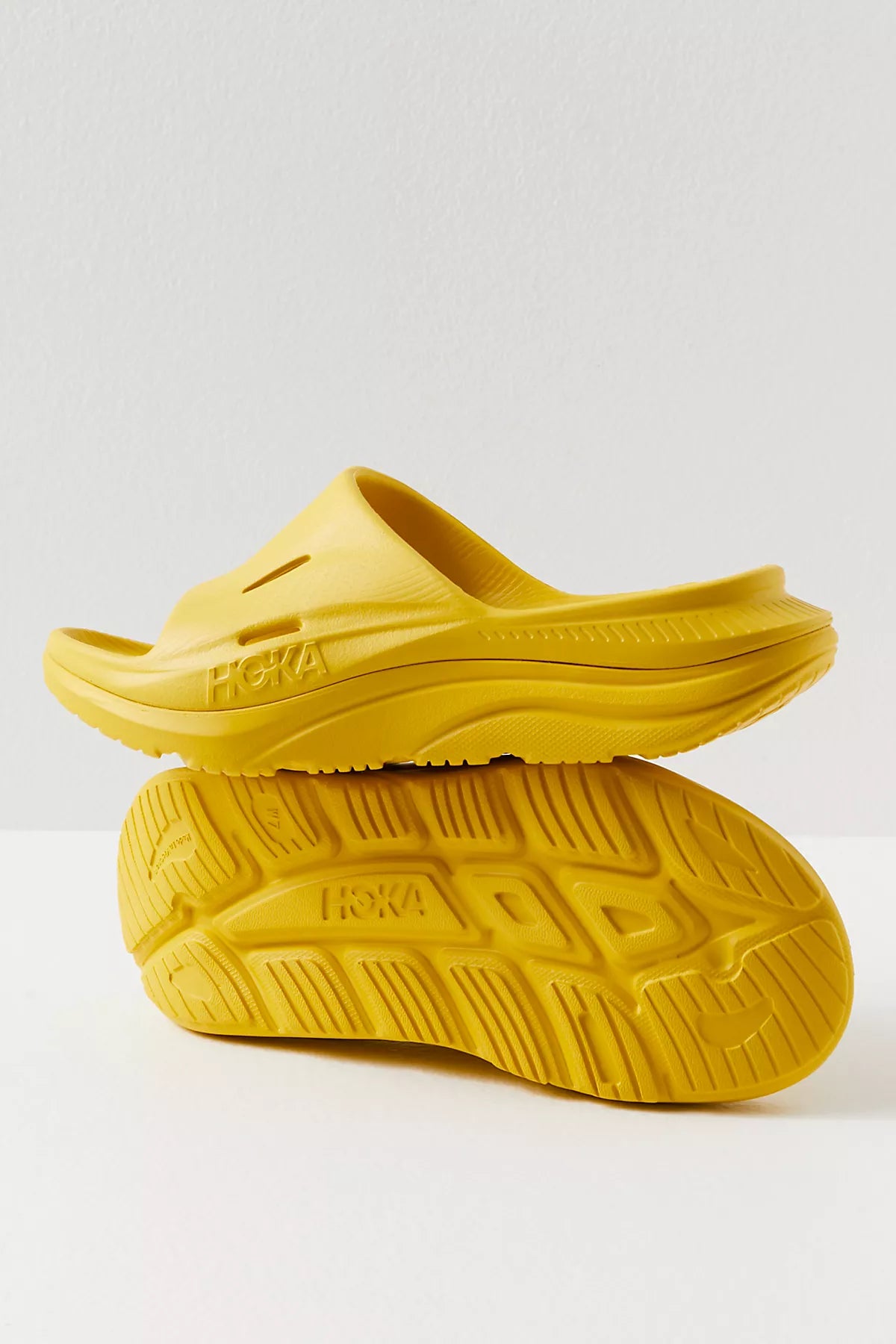 HOKA® Ora Recovery Slide 3