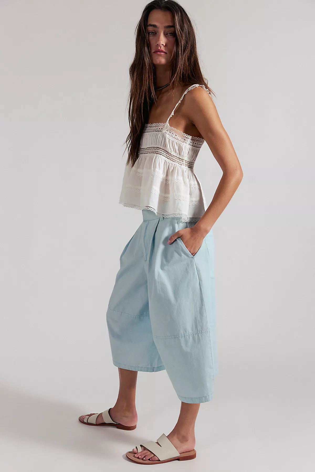Gardenia Wide-Leg Cropped Cotton Trousers