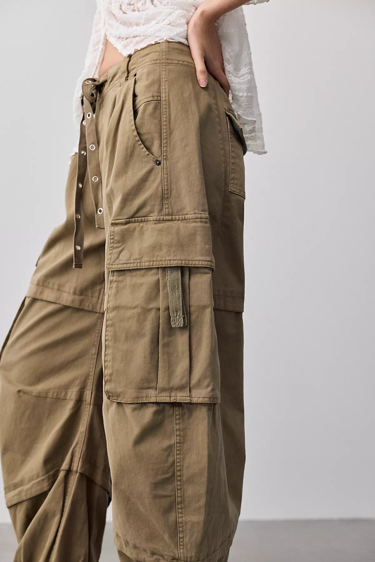 We The Free Reef Curved Twill Cargo Pants