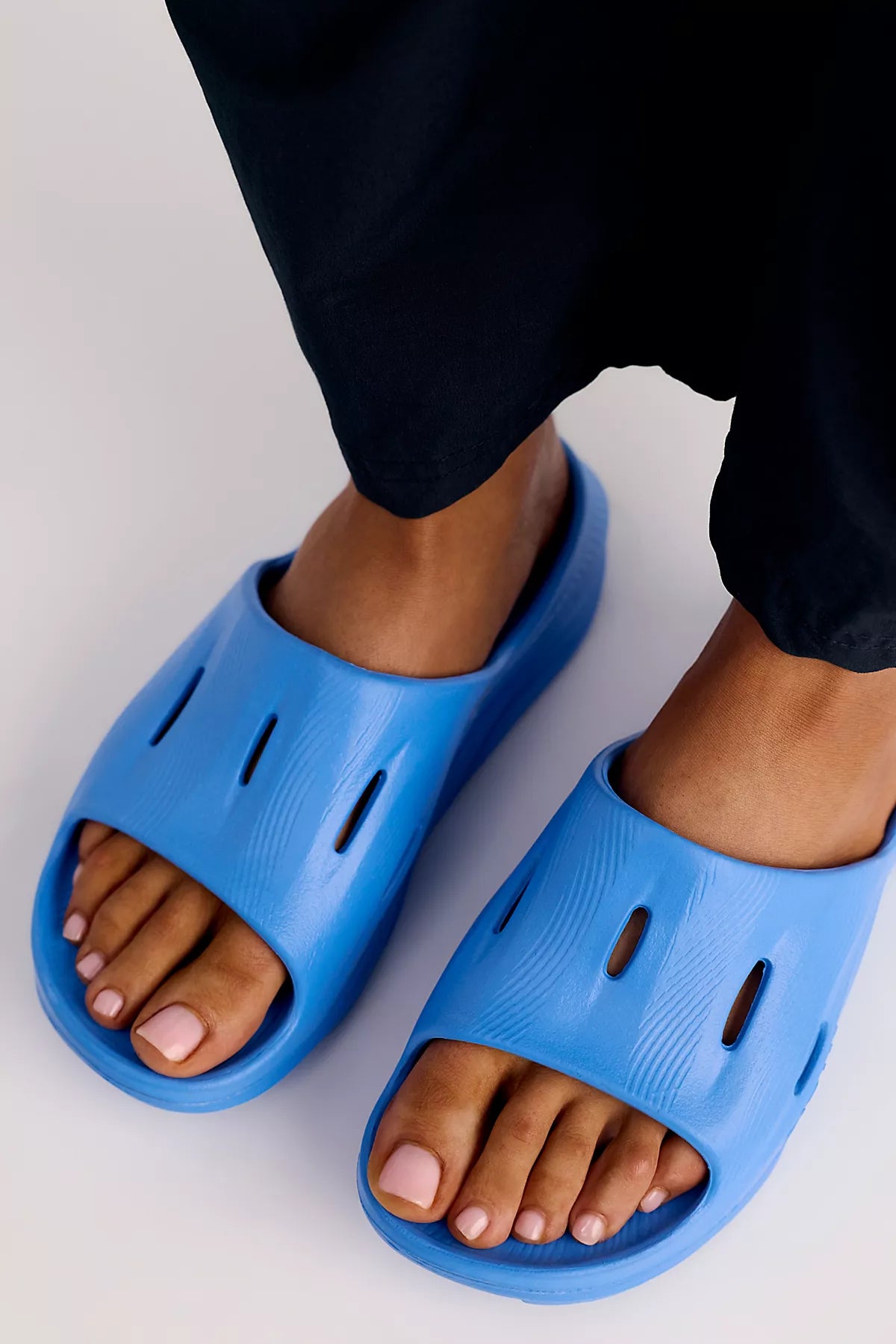 HOKA® Ora Recovery Slide 3
