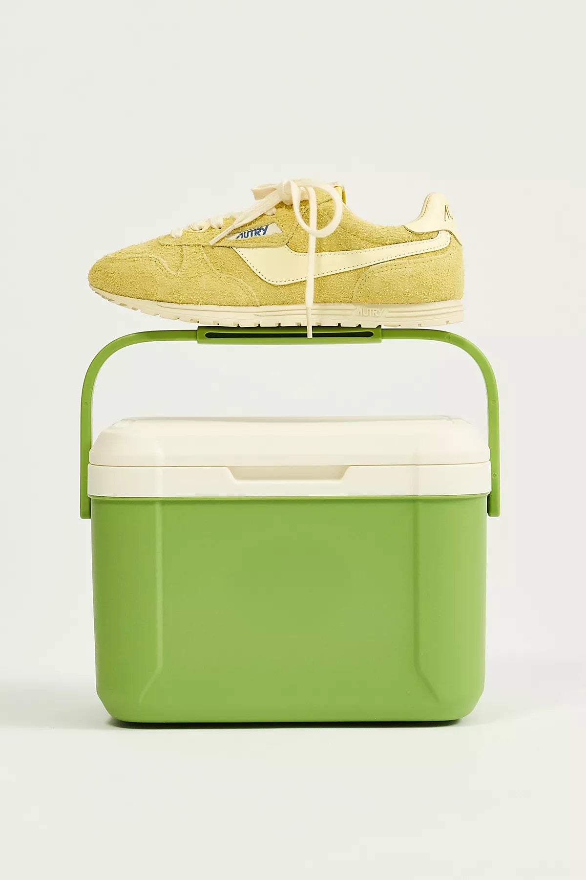 Autry Windspin Suede Low-Top Sneakers