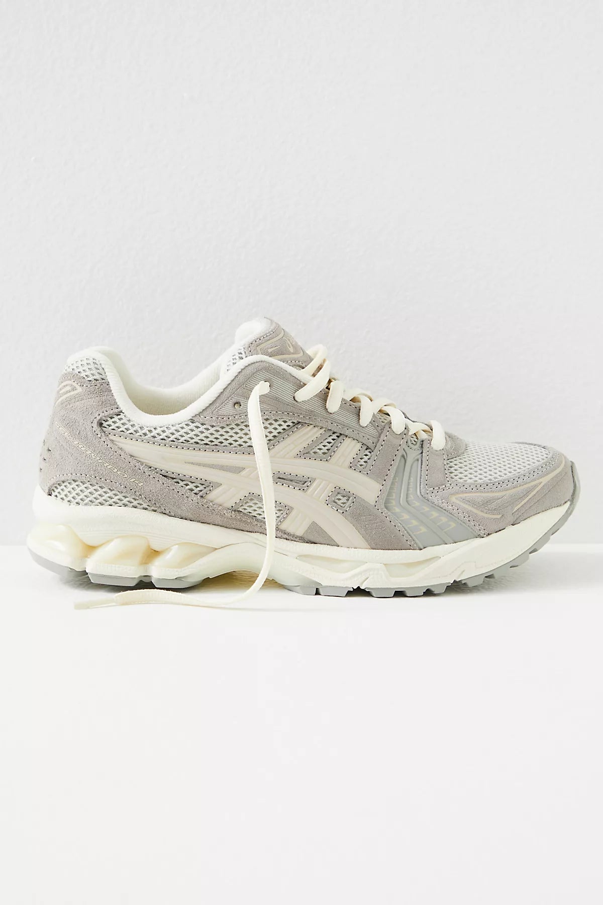 ASICS GEL-KAYANO 14 Sneakers