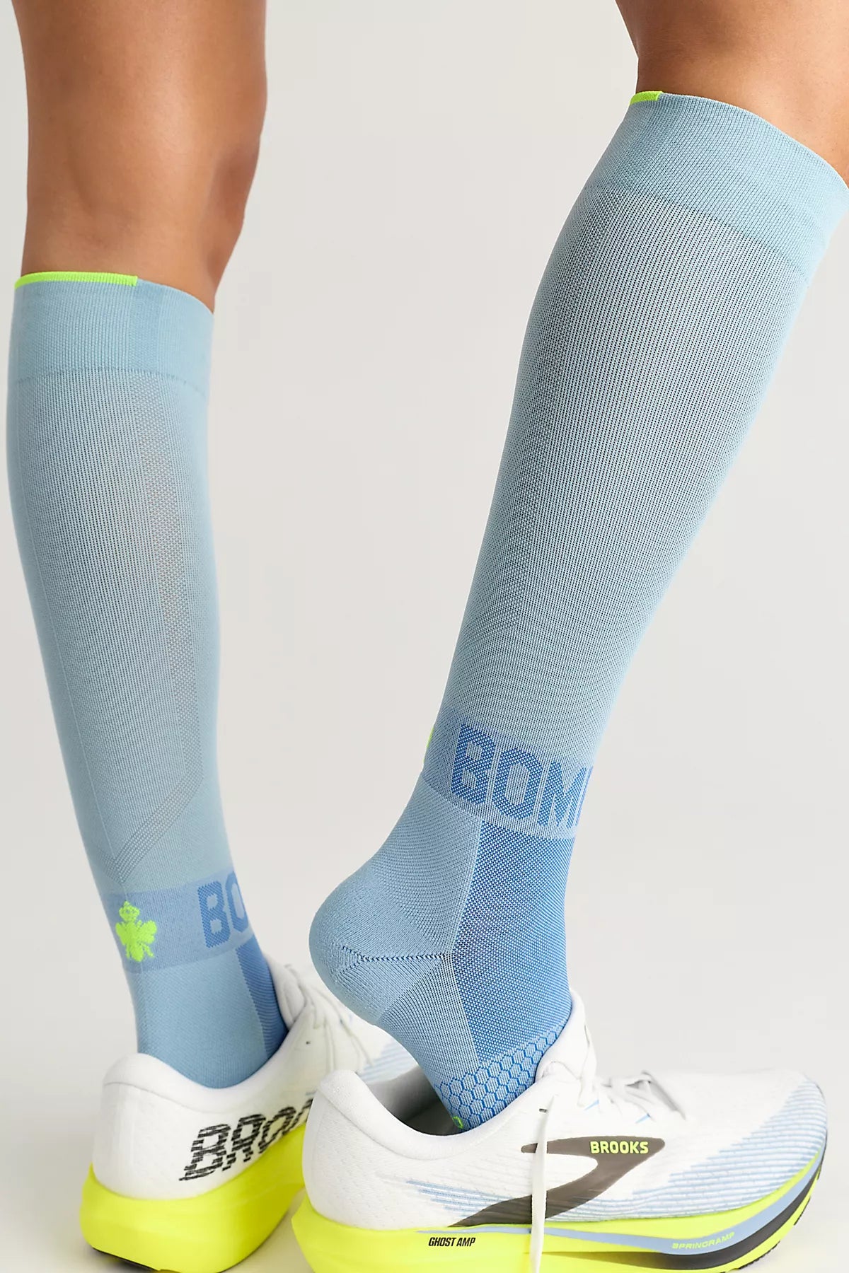 Bombas 20-30mmHg Performance Compression Knee-High Socks