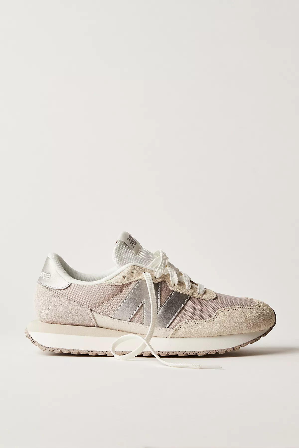 New Balance 237 Sneakers