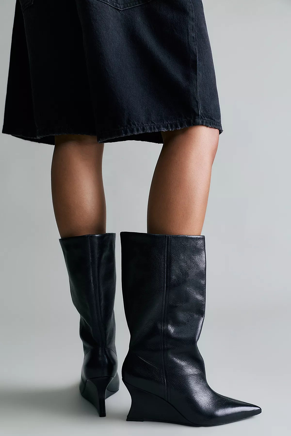 Ilya Wedge Boots