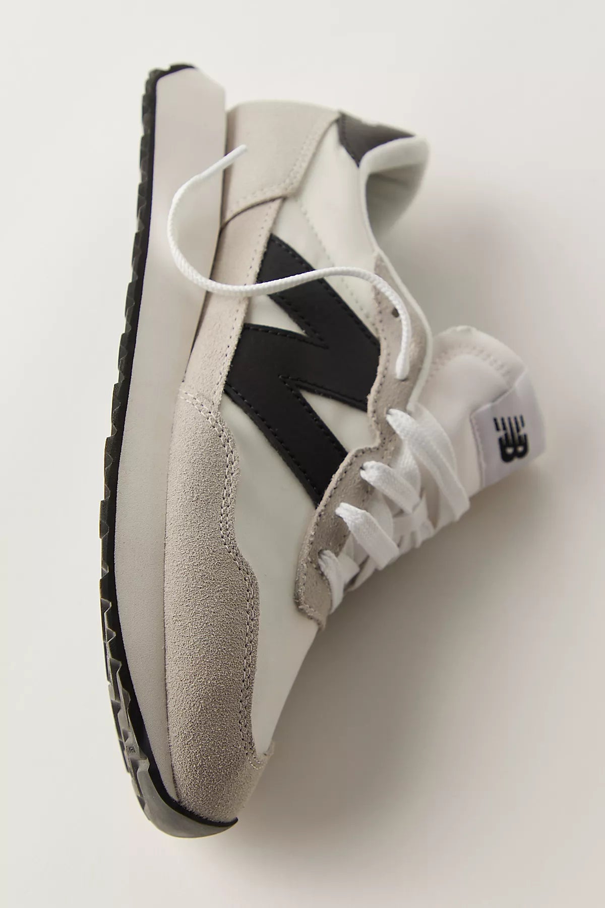 New Balance 237 Sneakers