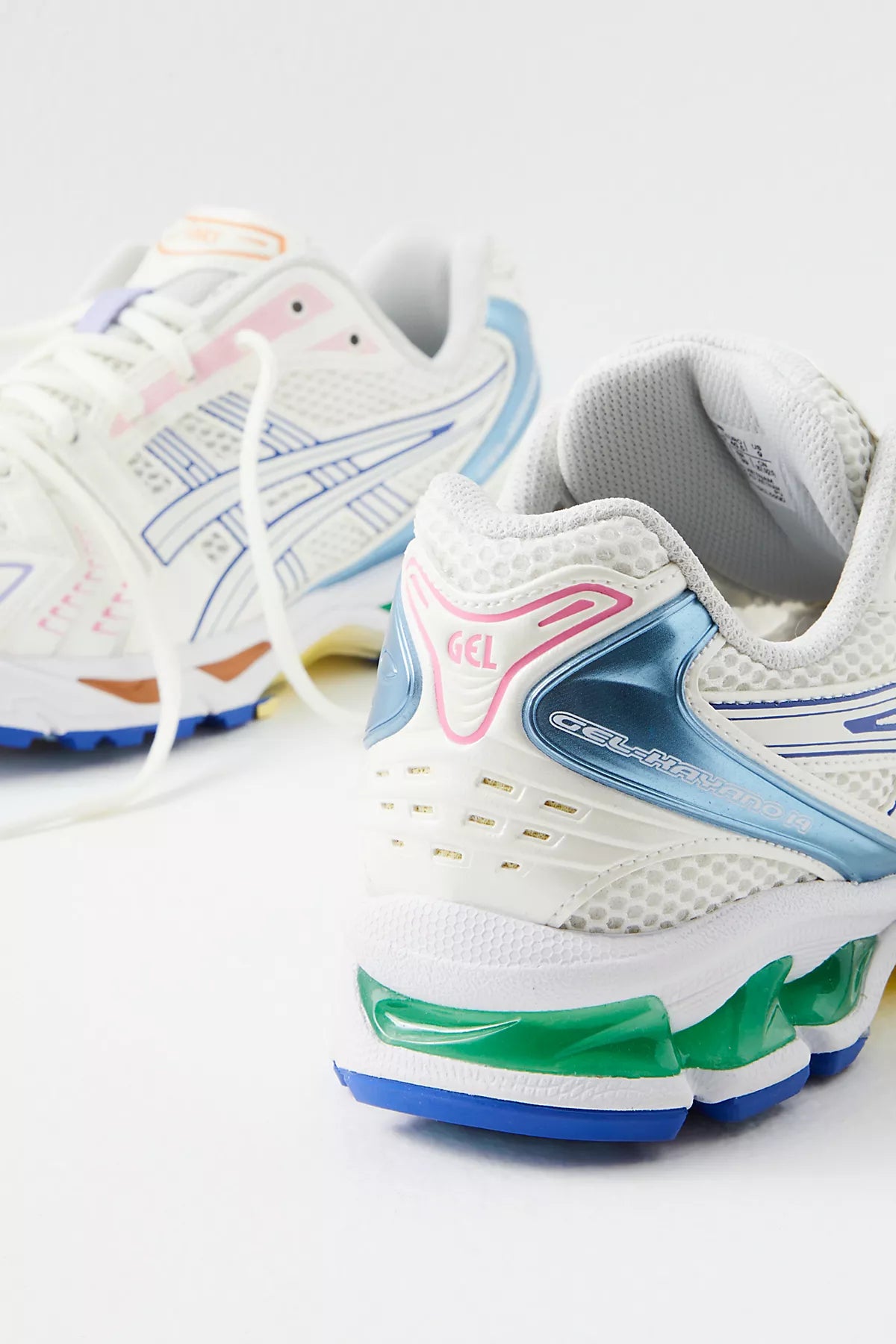 ASICS GEL-KAYANO 14 Sneakers