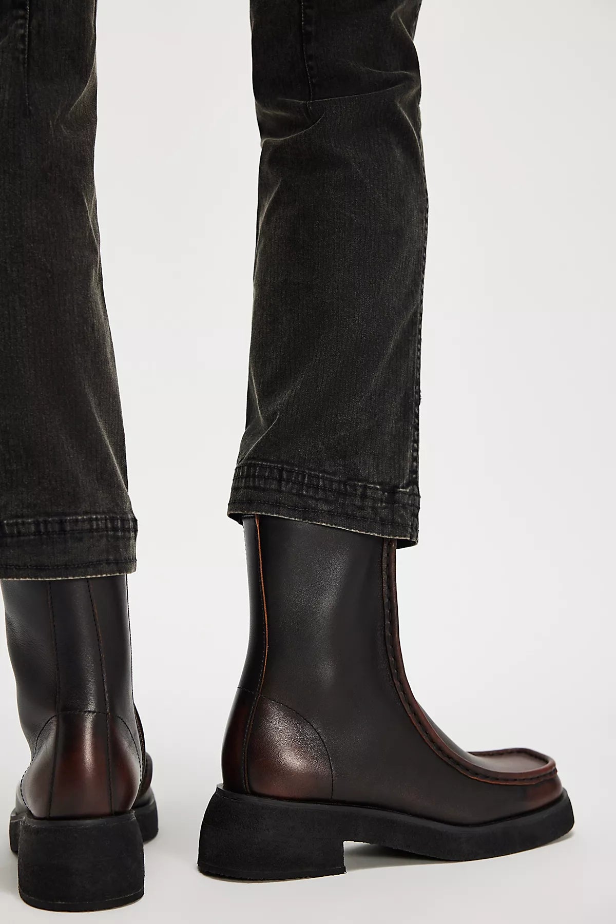 Clarks Effery Zip Boots