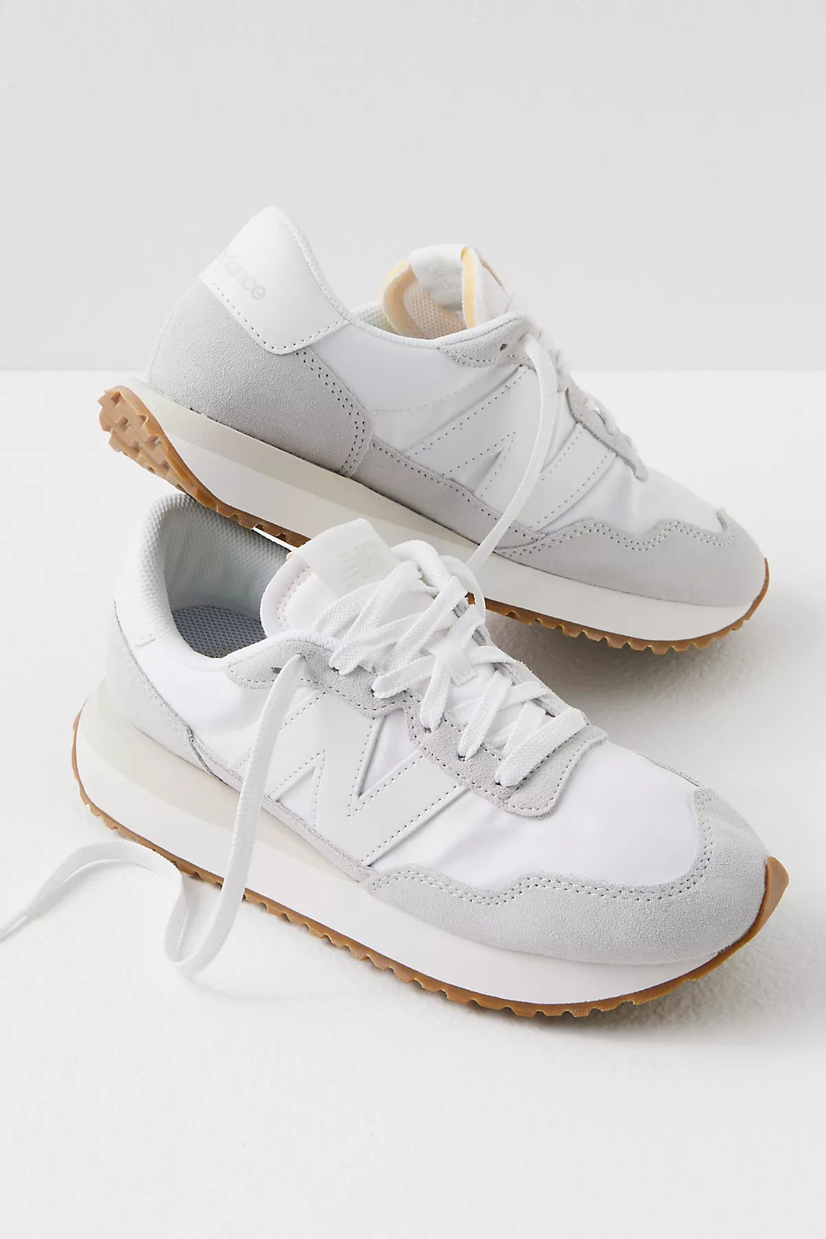 New Balance 237 Sneakers