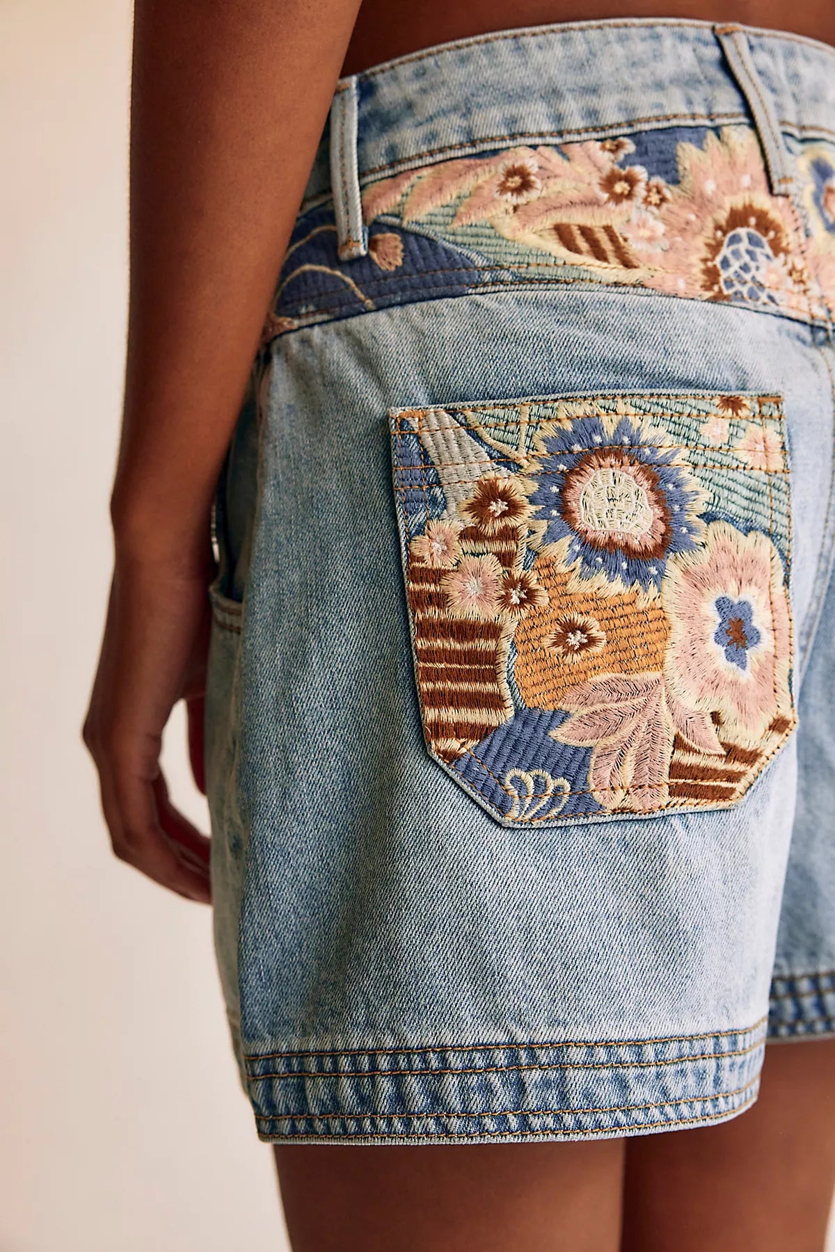 Driftwood Phoebe Shorts