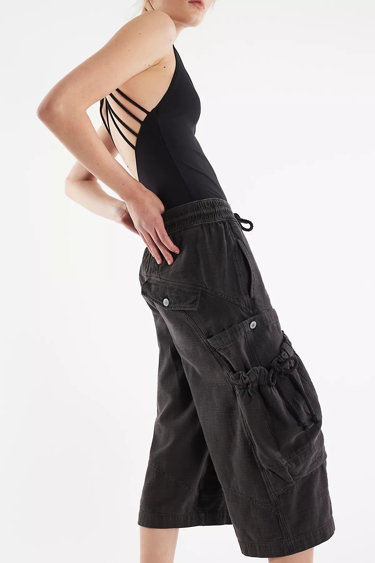 We The Free Ashton Crop Pull-On Cargo Pants