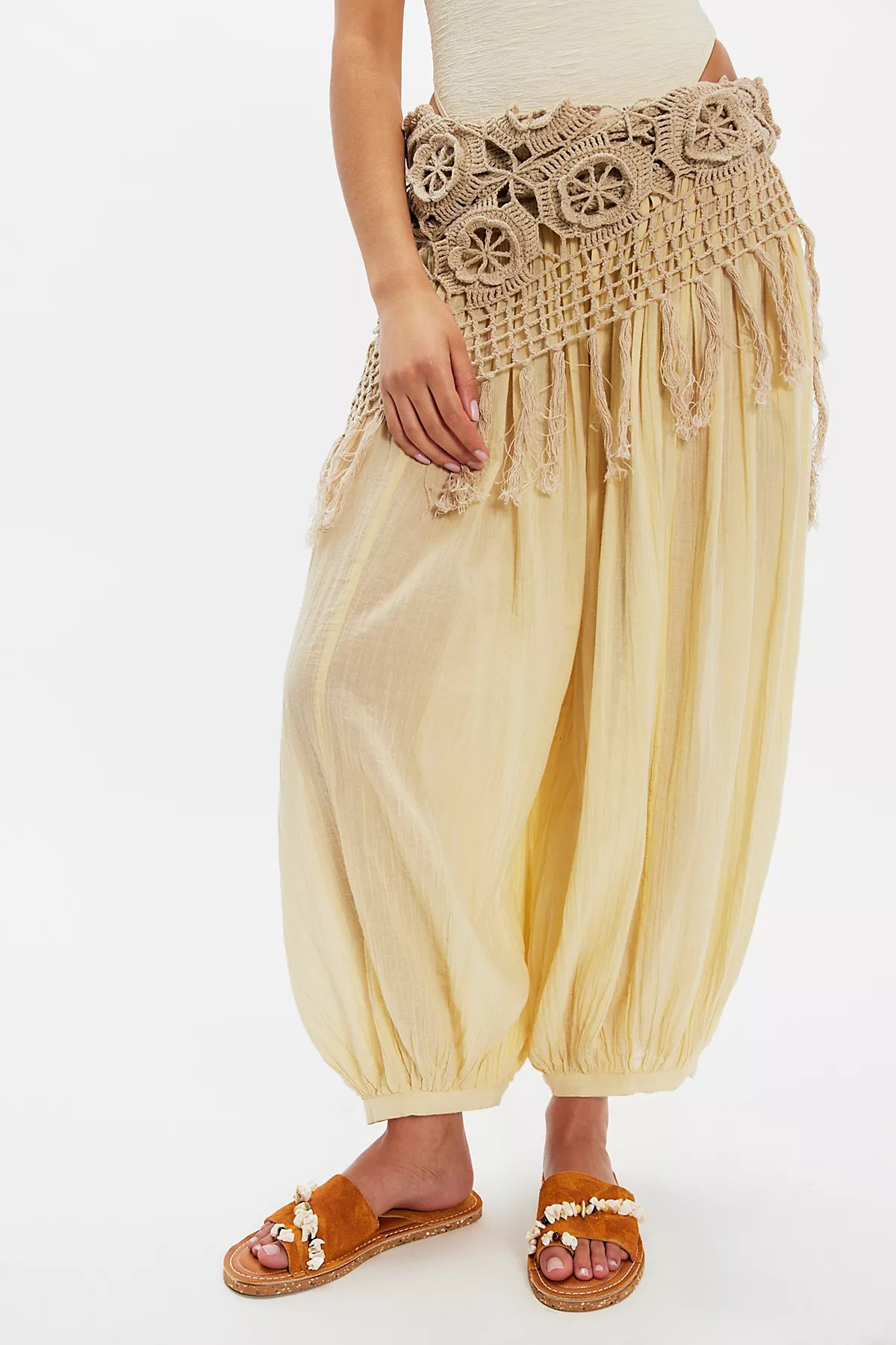 free-est Treasures Toe Ring Sandals