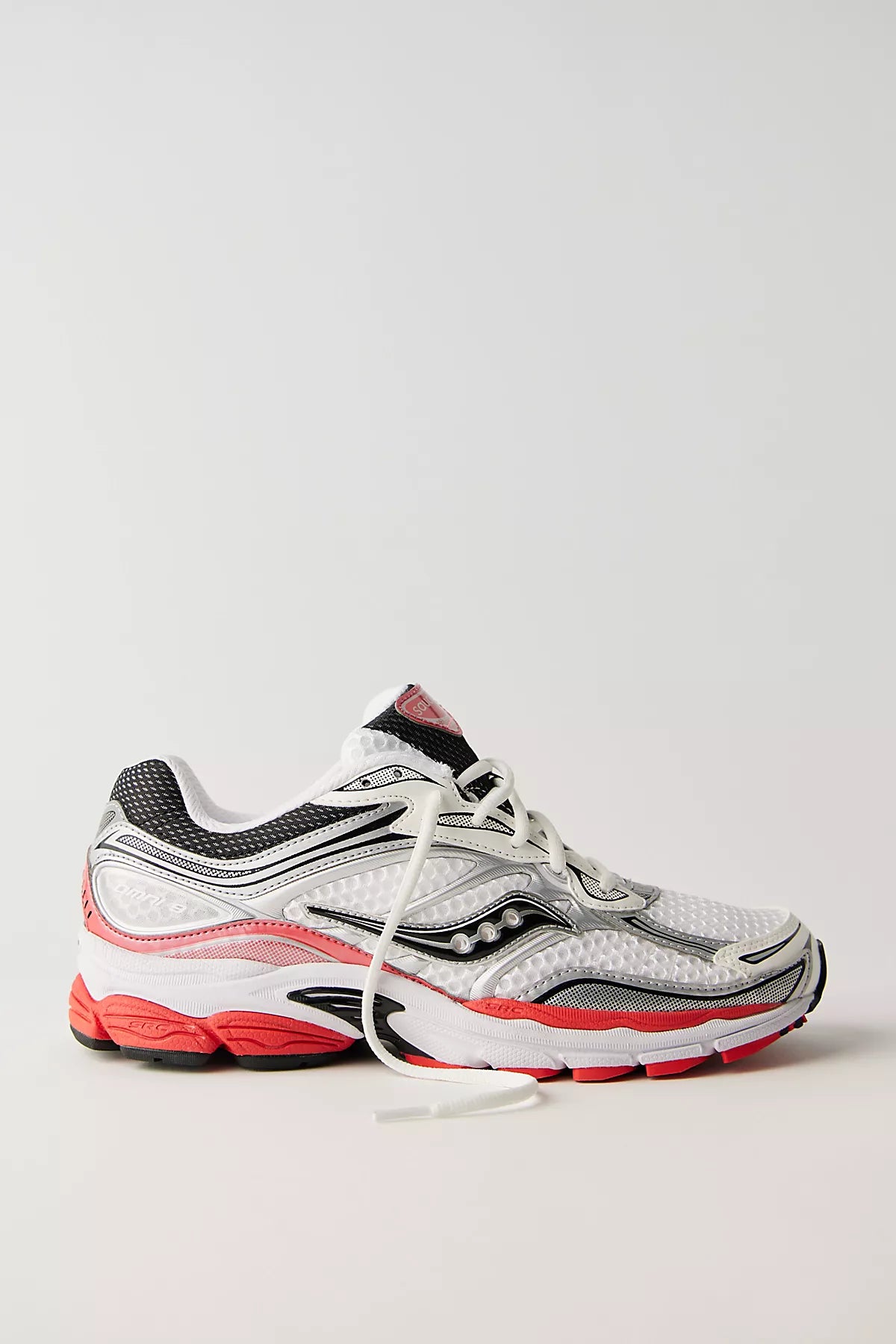 Saucony ProGrid Omni 9 Sneakers