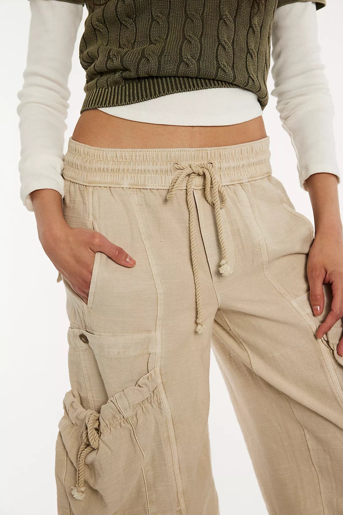 We The Free Ashton Crop Pull-On Cargo Pants