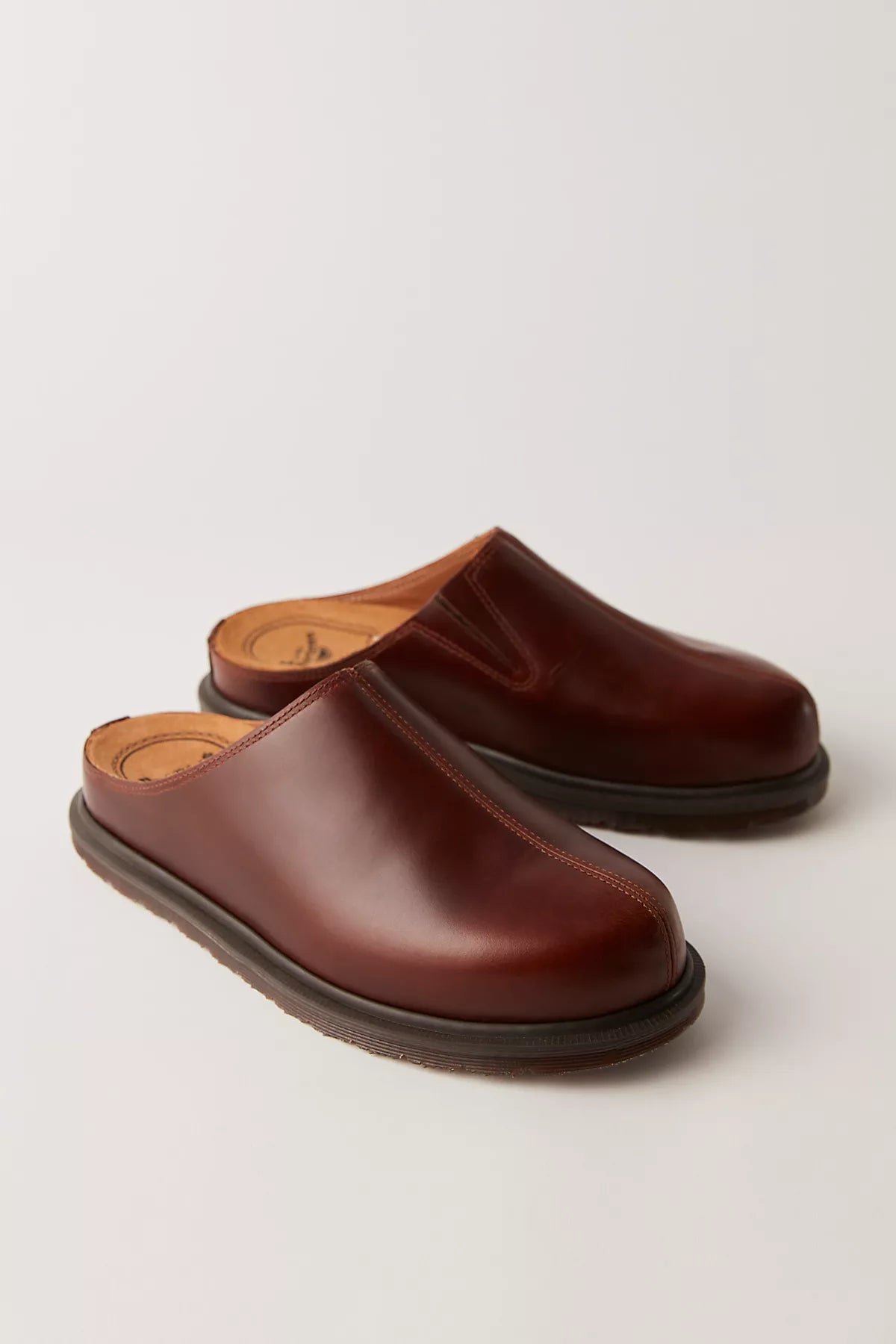 Dr. Martens San Mules