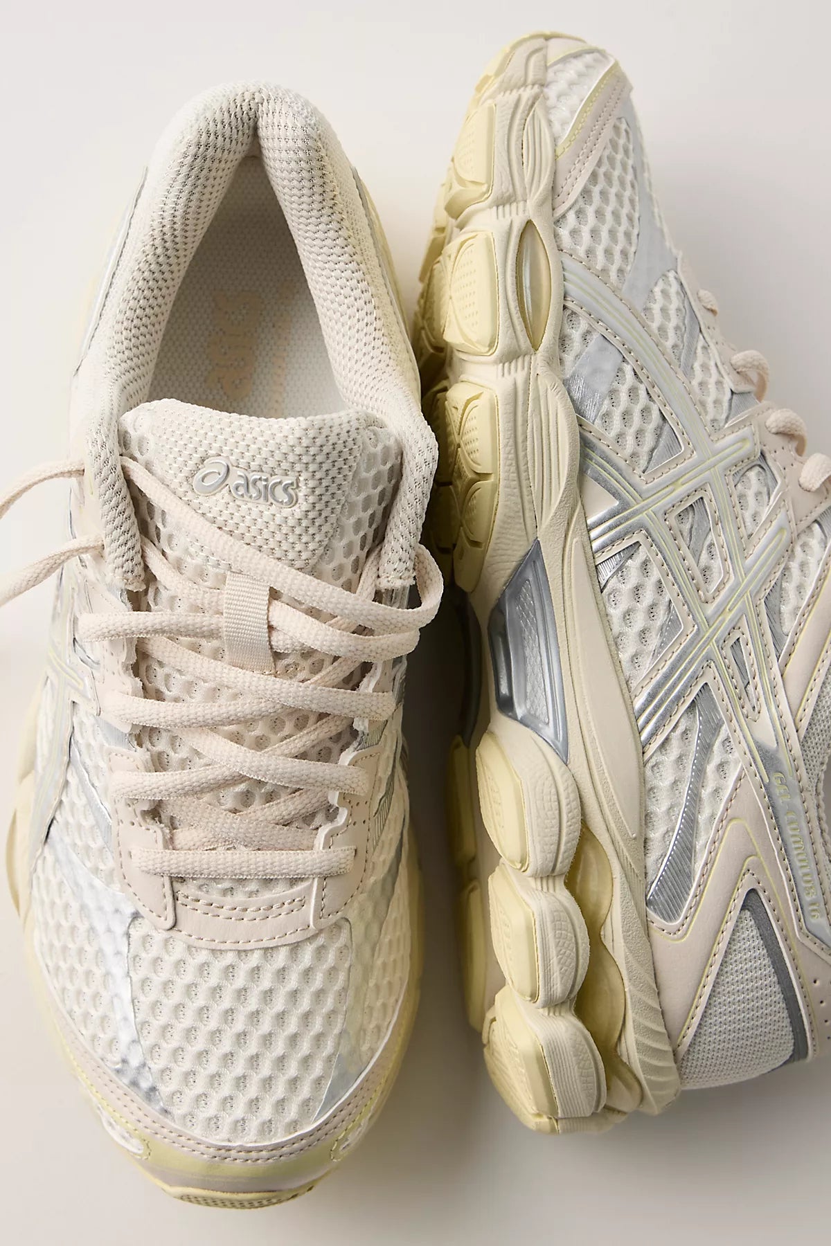 ASICS GEL-CUMULUS 16 Sneakers