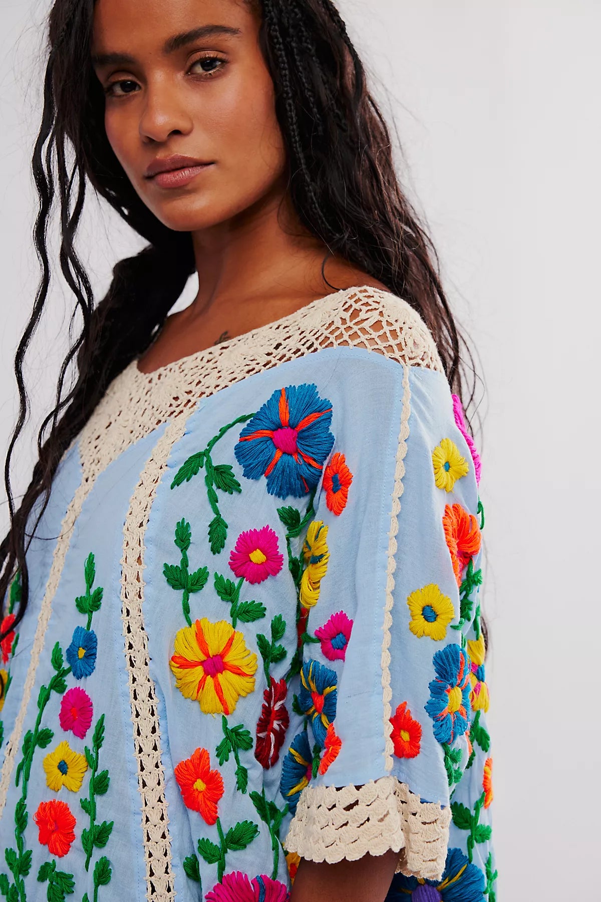 Bella Flor Embroidered Kaftan