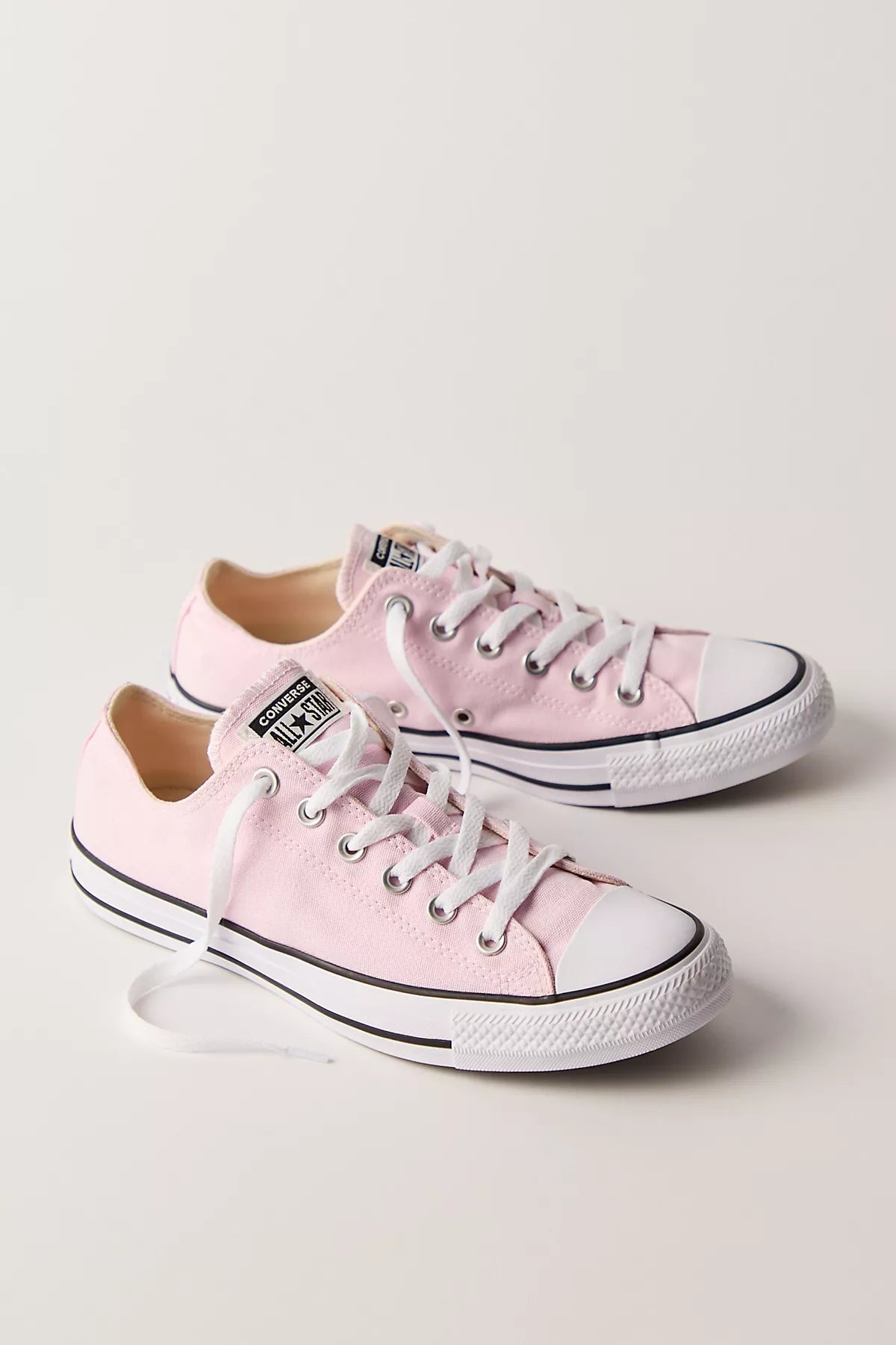 Chuck Taylor All Star Low-Top Converse Sneakers