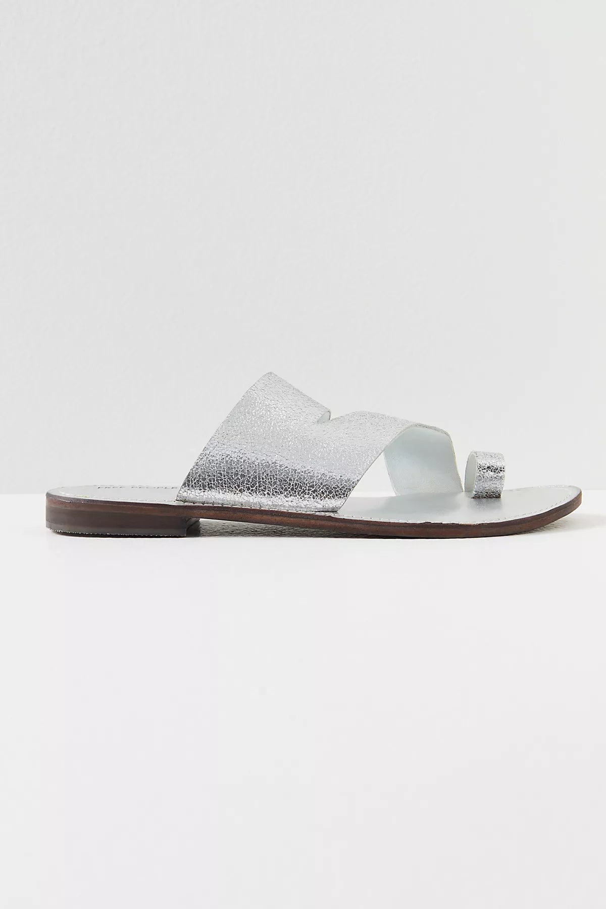Abilene Toe Loop Sandals