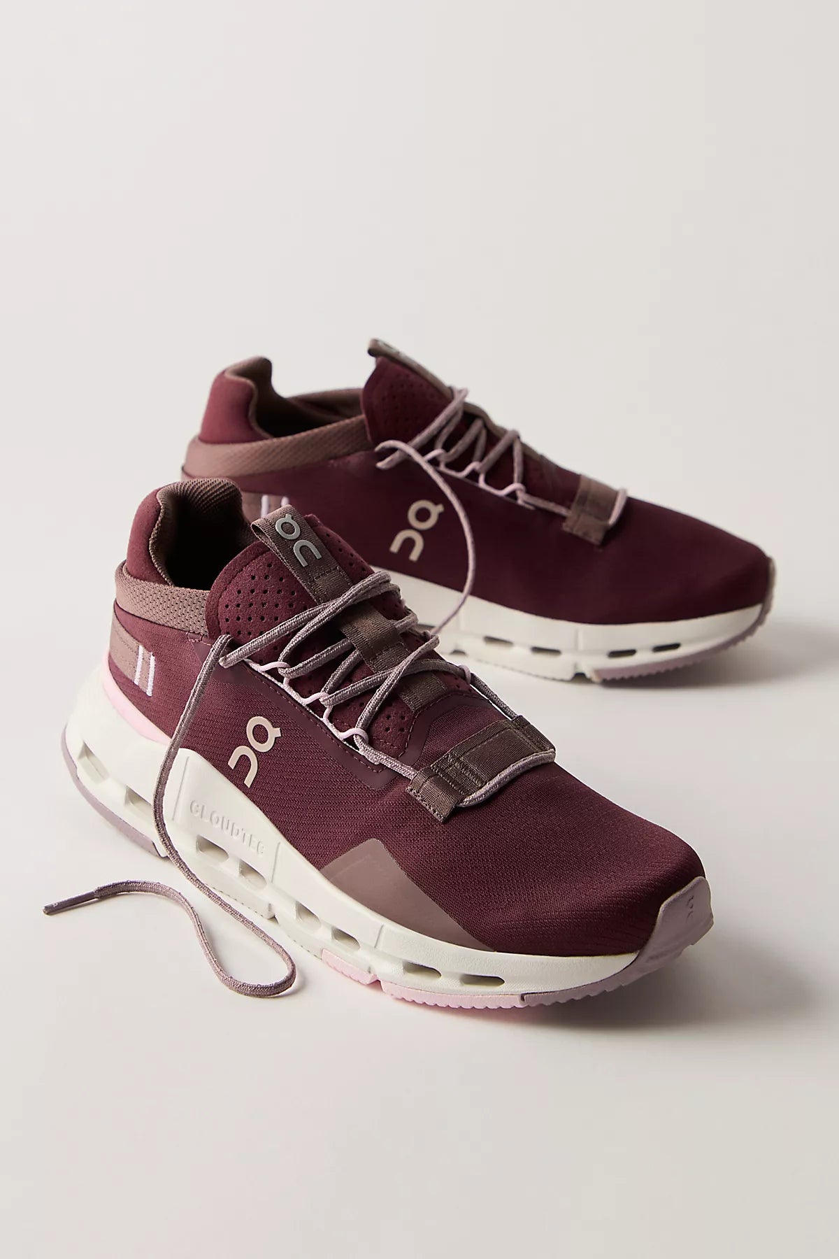 On Cloudnova 2 Sneakers