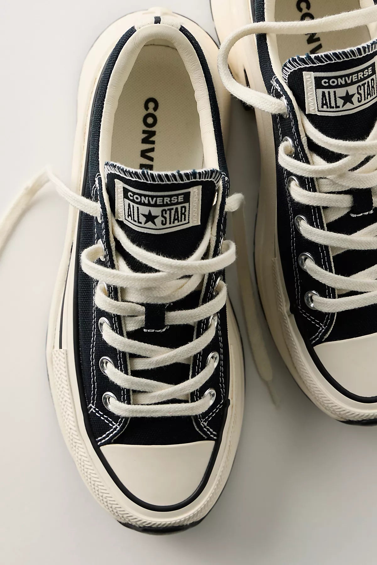 Converse Run Star Crush Sneakers