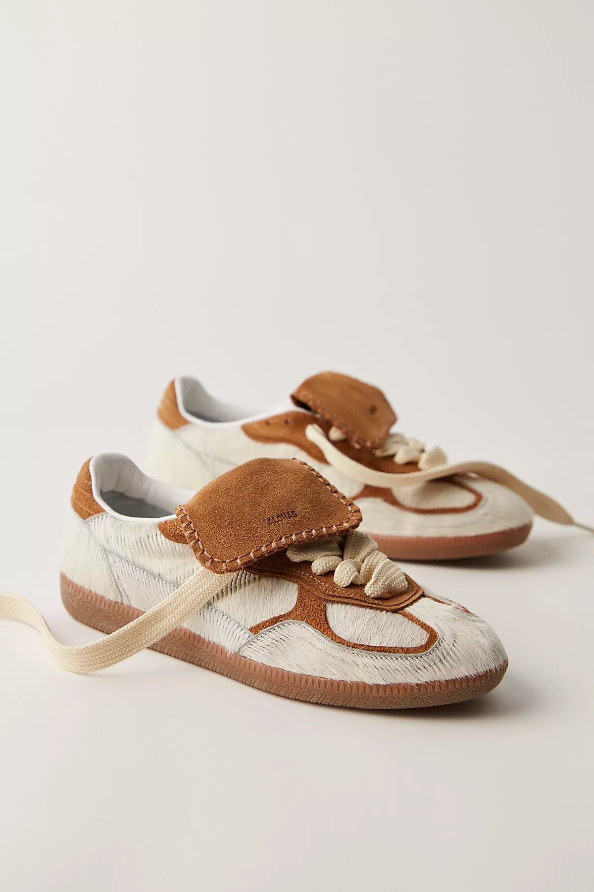 ALOHAS Tb.490 Club Sneakers