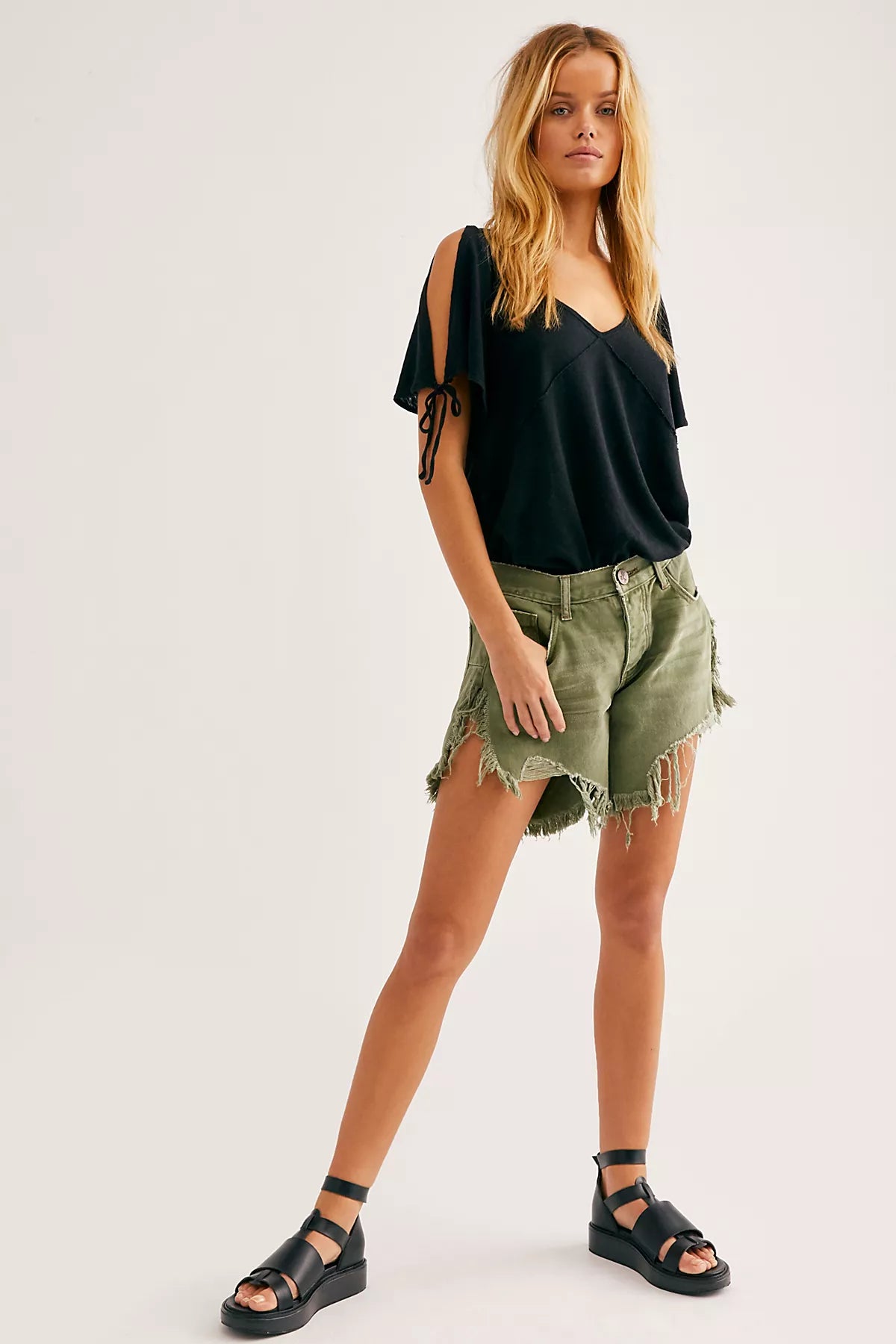 OneTeaspoon Frankies Cutoff Shorts