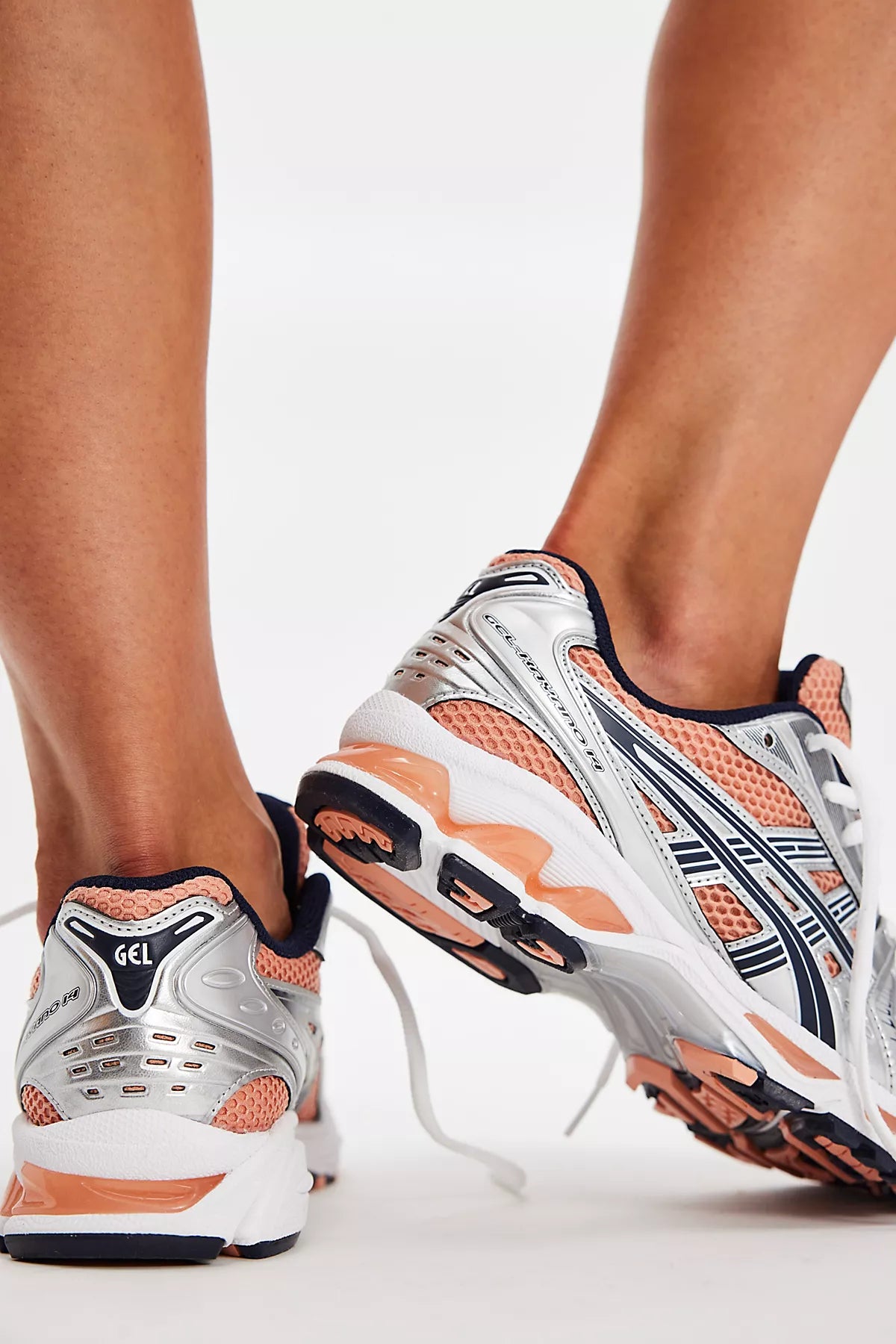 ASICS GEL-KAYANO 14 Sneakers