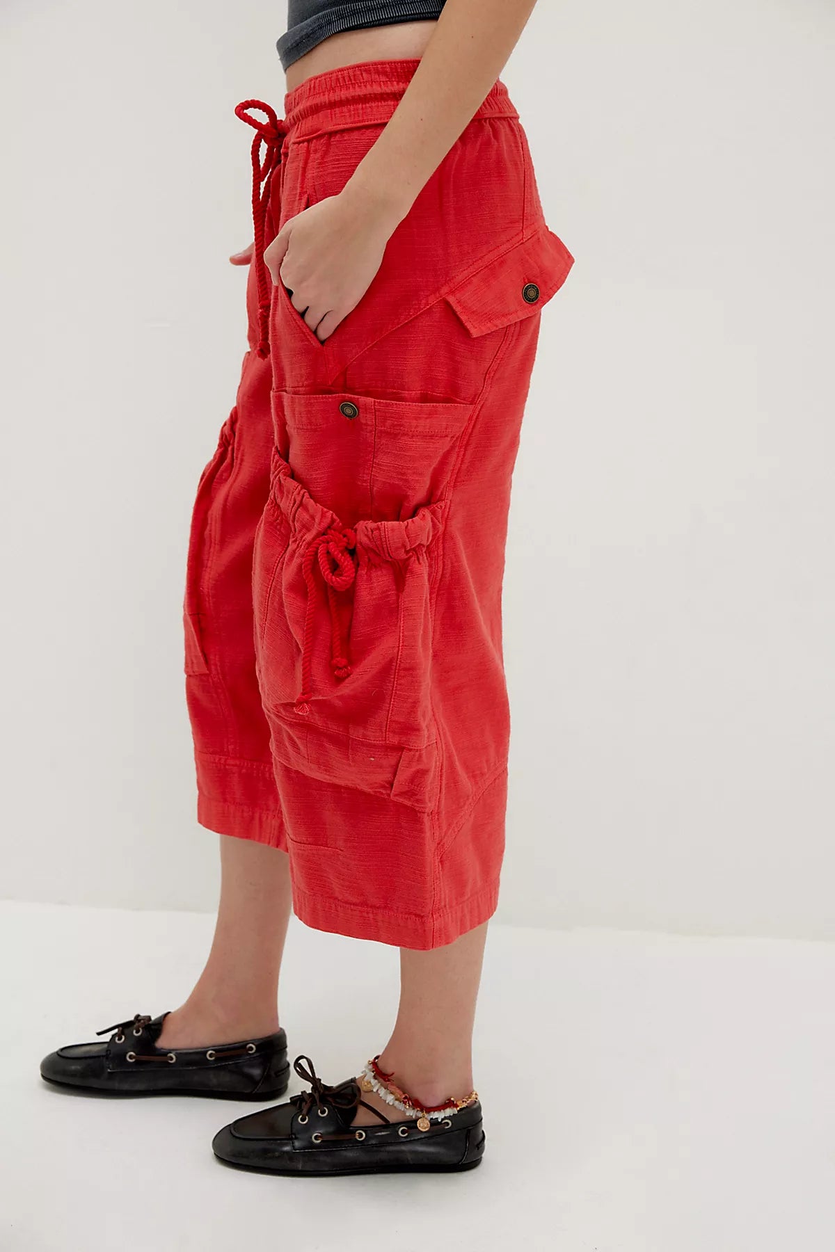 We The Free Ashton Crop Pull-On Cargo Pants