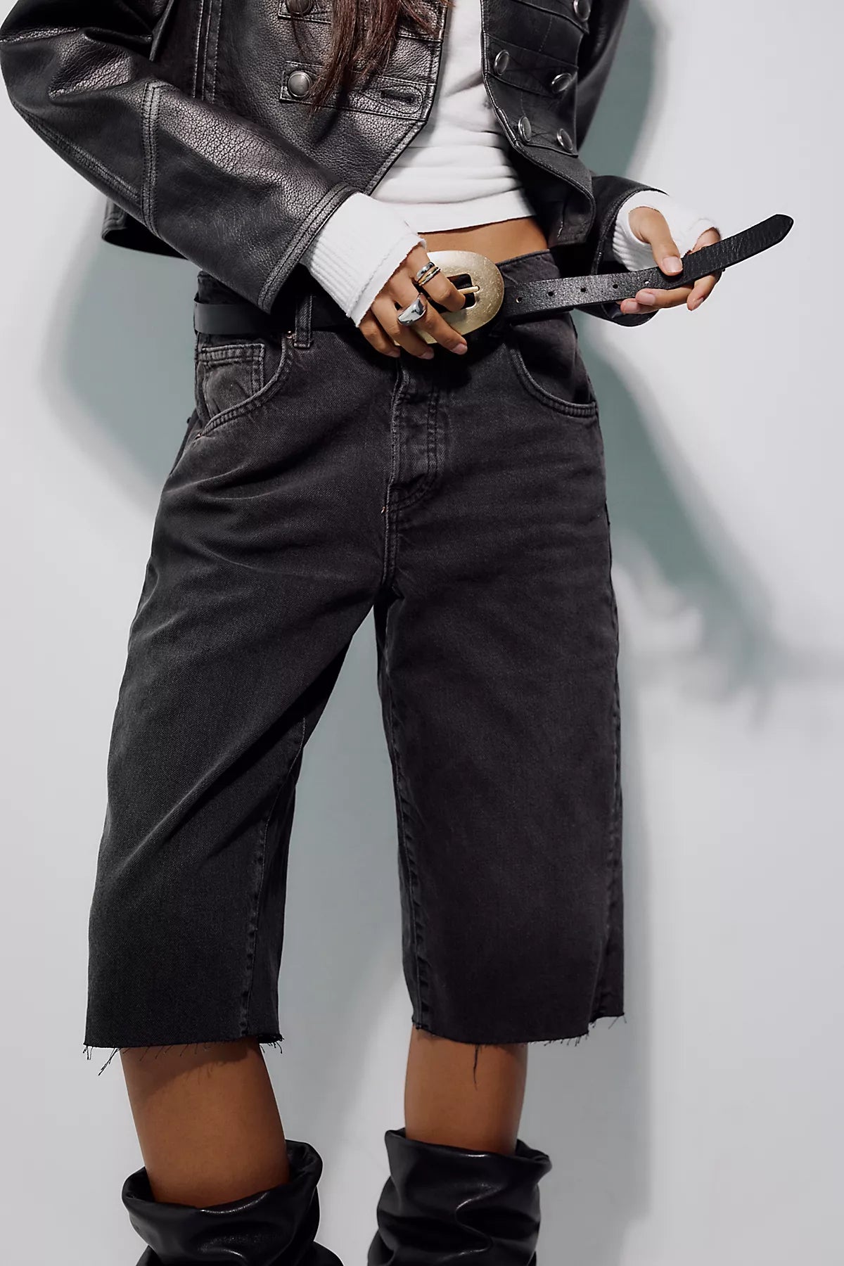 We The Free Low-Rise Relaxed Capri Jeans