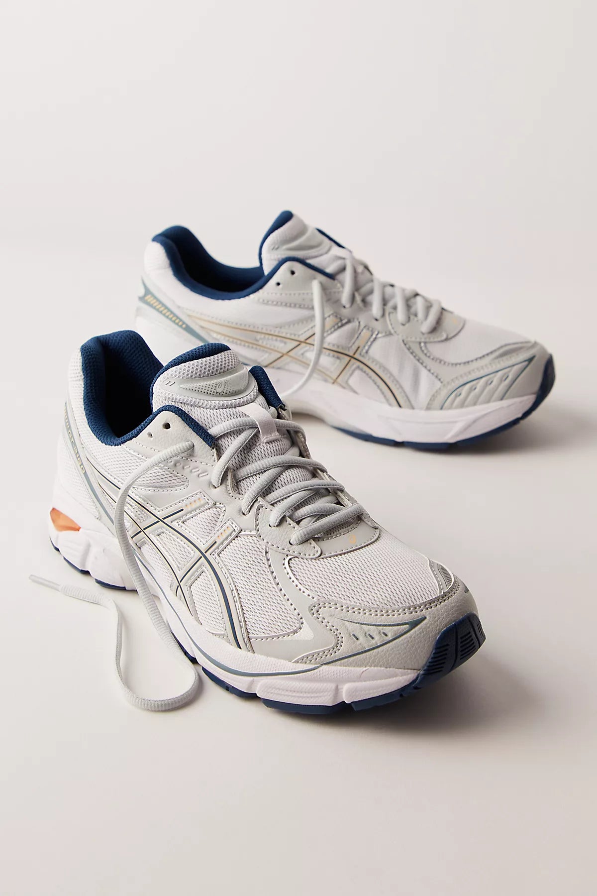 ASICS GT-2160 Sneakers