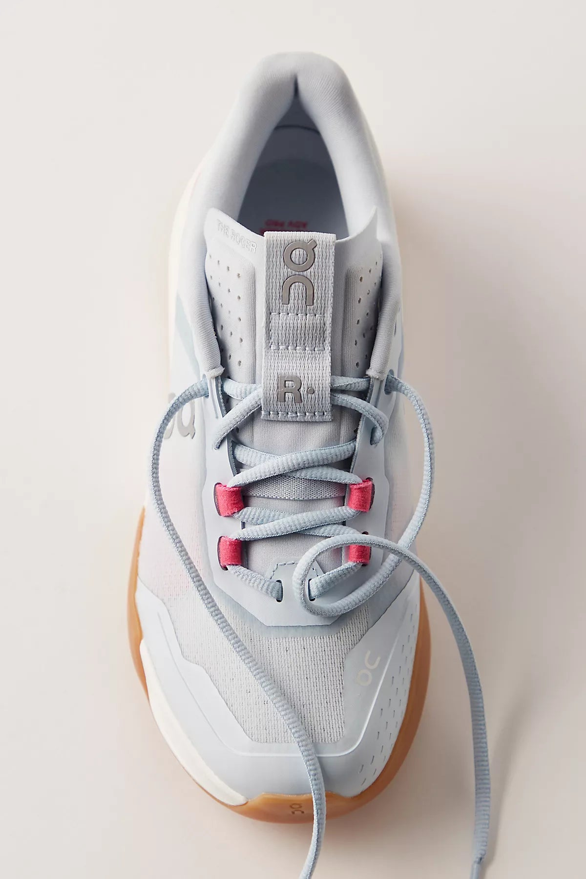 On Roger Advantage Pro Sneakers